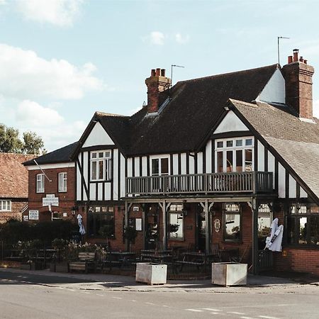 The White Hart Wadhurst Екстериор снимка